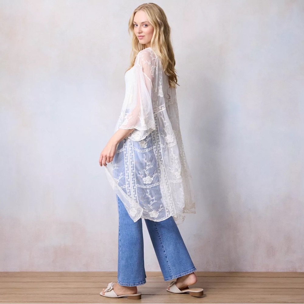NWT LC Lauren Conrad Lace Duster Kimono Robe